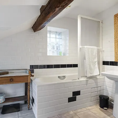 2 Bedroom Amazing In Bayel